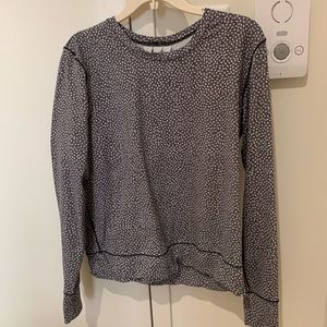 Long sleeved lululemon tee